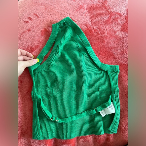 Summer tank ✨ - Picture 2 of 3